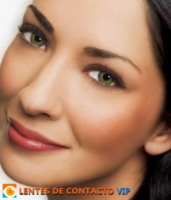 Freshlook Gemstone Green Colorblends